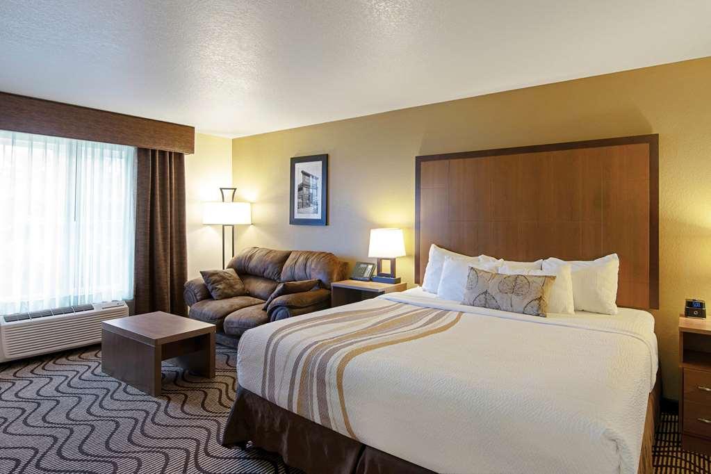 เบสต์ เวสเทิร์น พลัส ริเวอร์ฟรอนต์ โฮเทล แอนด์ สวีท Hotel เกรทฟอลส์ ภายนอก รูปภาพ